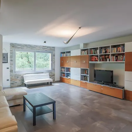 Triestevillas 442 - Chalet In The Nature, Box Auto, Pet Friendly *